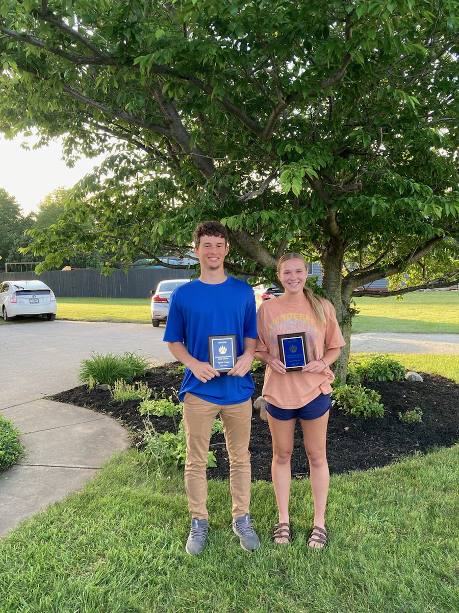 Congratulations to Outstanding Athlete award winners Tyson Chupp and Zoe Willems! You have rewritten the Bethany record books. We are proud of you and wish you the best in your college careers. #BruinPride
<a href="/Willemszoe07/">zoe willems</a> <a href="/TysonChupp/">Tyson Chupp</a>