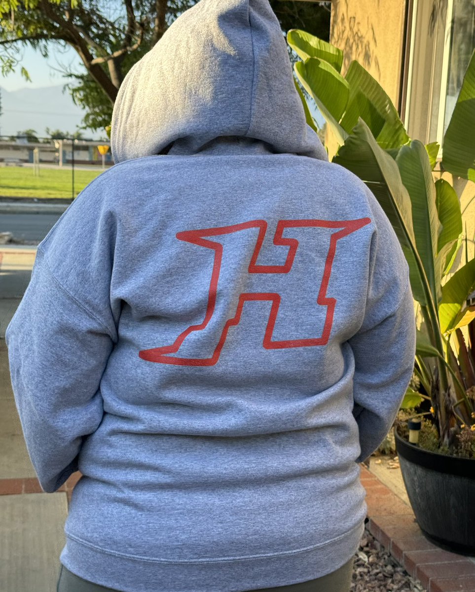 Clawdsy13's tweet photo. I have been wearing this sweatshirt almost everyday! It’s so comfy and soft. I had been looking for a cool zip-up one for a while but most I had seen didn’t have a zipper and in the temperamental weather in SoCal I need the option to un-zip🤣 go to @ZenGeekBoutique @CelticRune76 https://t.co/PPLgfdRvsG