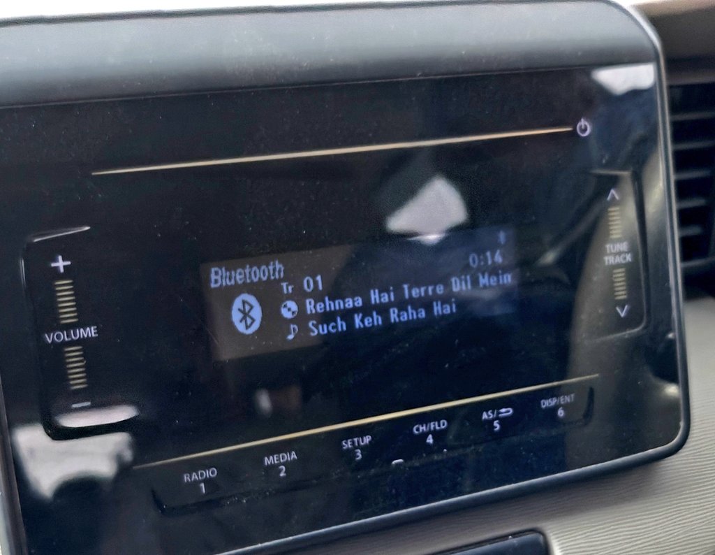 Driver playing RHTDM songs. Now gonna cry in her memories 🥺