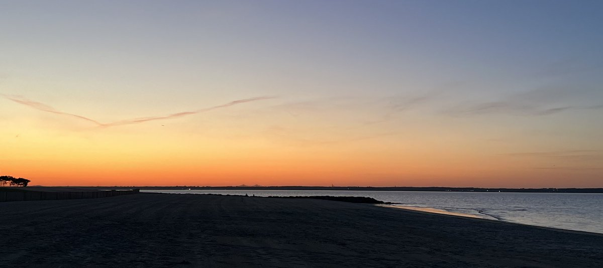bruttafica's tweet photo. #JerseyShore #UnionBeach a beautiful sunset tonight here in Jersey! ๐
๐๏ธ https://t.co/nMW4rW7zCY