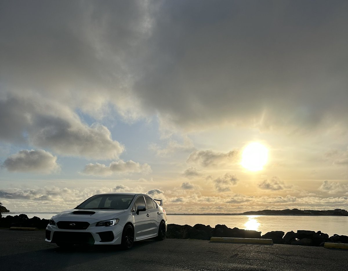 Sunset cruise after the meet 🙌