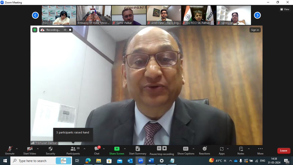 ficci_india's tweet photo. FICCI hosted a virtual meeting for our member businesses to connect with India’s Ambassador in Russia, Mr @vkumar1969, and his colleagues. 

Ambassador Vinay Kumar outlined the immense growth in bilateral trading relations between India and Russia. He offered all encouragement and support from the embassy to address business concerns of FICCI members. 

FICCI SG Mr @shypk along with Chair – FICCI’s Indo-Russia Business Council, SCO Business Council- India and MD & CEO, Texmaco Defence Systems P Ltd Mr @darbari_s, and other senior Industry representatives discussed potential business collaborations between India and Russia. FICCI business leaders 
shared their questions/suggestions on business opportunities between India and Russia.

FICCI will keep supporting India’s businesses to engage with Russian counterparts for even higher trade. 

@IndEmbMoscow @RusEmbIndia @MEAIndia @IndianDiplomacy