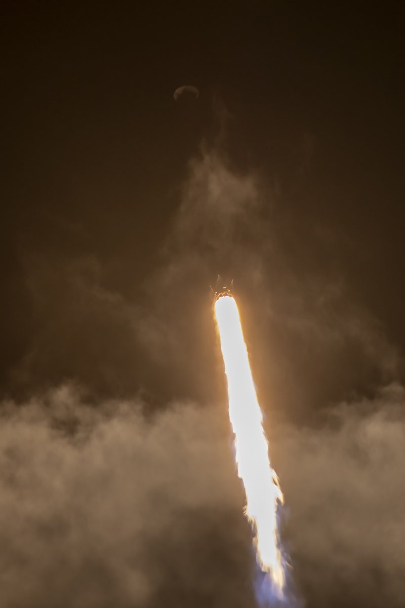 SpaceX's tweet image. Falcon 9 launching 23 @Starlink satellites from Florida on our 14th launch in May. Congratulations to the entire SpaceX team on continuously raising the bar for rapid and reliable launch