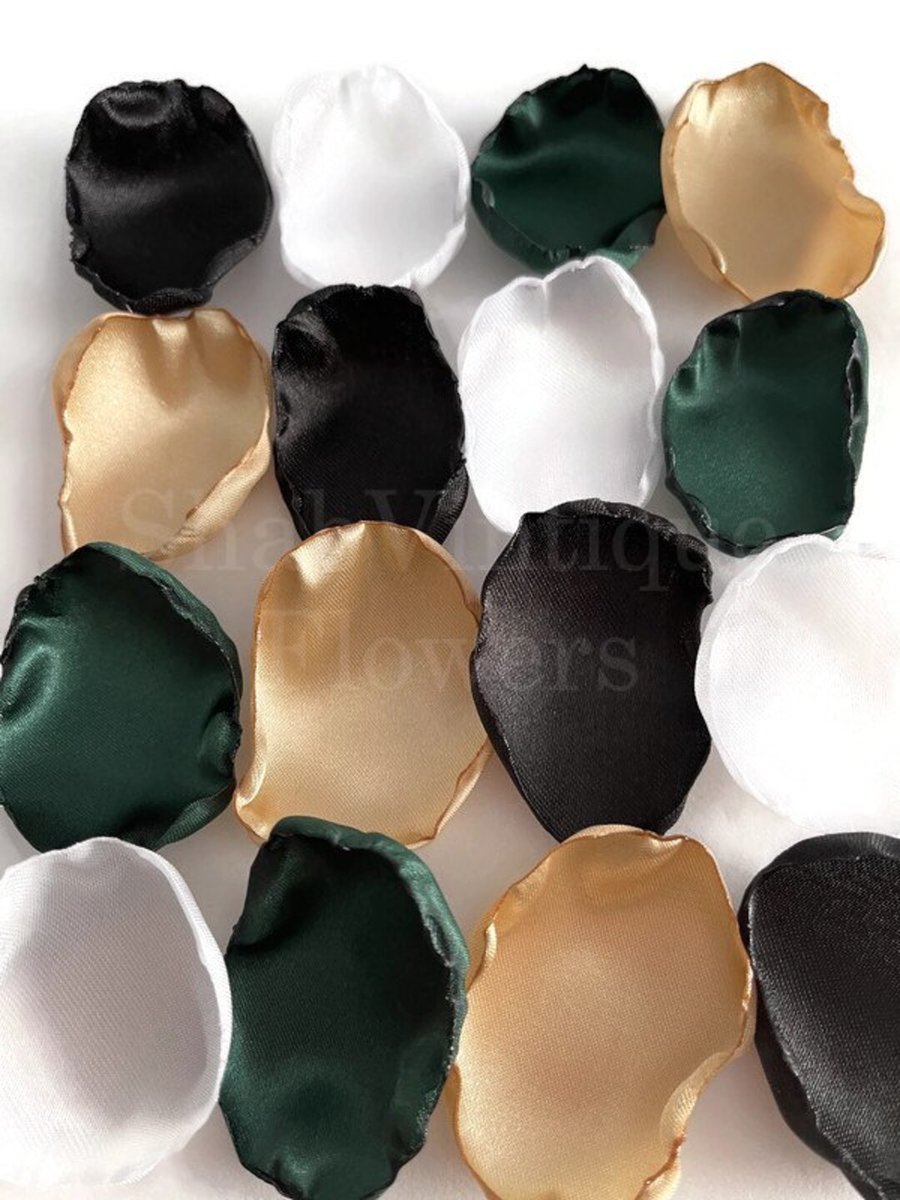 Emerald green, white, gold, black mix of flower petals, dessert table decor, flower girl petals, Wedding aisle decor by… dlvr.it/T7gt21 #weddingcolors #bridal #weddingdecor #weddingaisledecor #shabvintiqueflowers #bridetobe2024 #birthdayparty #weddingplanning