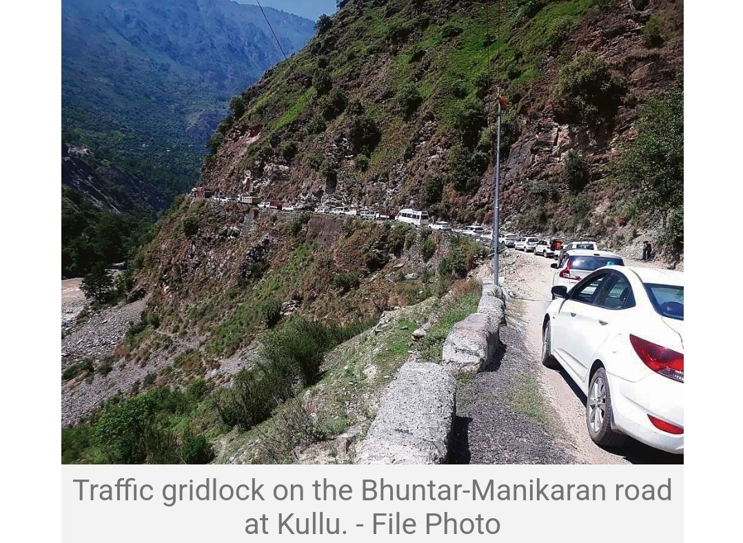 Kullu cops away on poll duty, commuters face traffic chaos Roads leading to Manali, Jibhi choked | Tourists stuck for hours A total of 628 police personnel are present and 350 additional sought during tourism season - this time not available. #kullu #HimachalPradesh #tourism