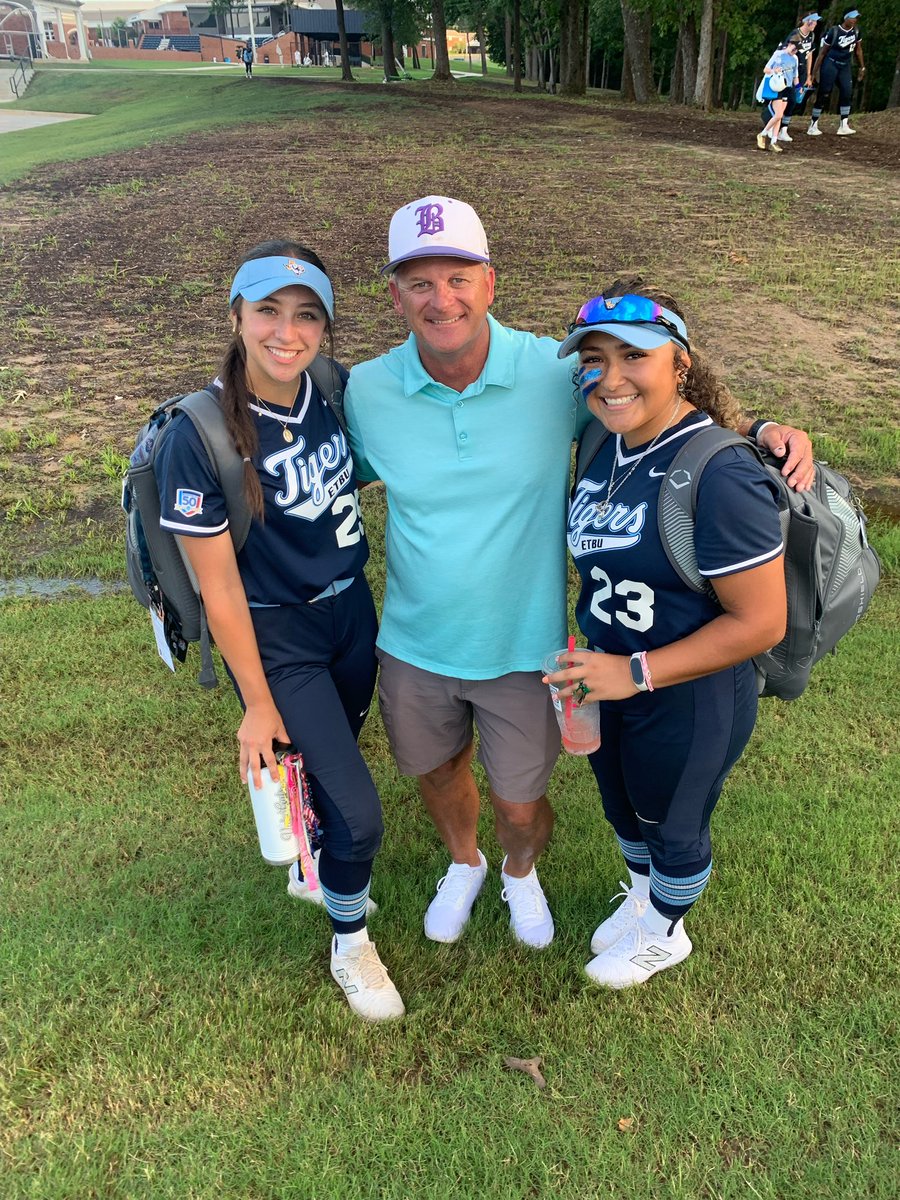 Boerne HS Softball (@greyhoundsb) on Twitter photo 🥎Coach Pettibon made the trip up to <a href="/ETBU_Softball/">ETBU Softball</a> to support BHS alum <a href="/avanieto05/">Ava Nieto</a> and <a href="/AvaBevo/">Ava (Bevo) Rodriguez</a> in the DIII World Series! They won their 1st 2 games & are looking to take it all!🏆
<a href="/Chester67571001/">Chester</a> <a href="/Boernehs/">Boerne High School</a> <a href="/BoerneISD/">Boerne ISD</a> <a href="/LeechStan/">Boerne ISD Athletics</a> <a href="/gohoundsgo_gabc/">Greyhound Athletic Booster Club (GABC)</a> <a href="/RadioBoerne/">Boerne Radio Sports 103.9FM</a> <a href="/BoerneStarSport/">Boerne Star Sports</a> 🥎Coach Pettibon made the trip up to <a href="/ETBU_Softball/">ETBU Softball</a> to support BHS alum <a href="/avanieto05/">Ava Nieto</a> and <a href="/AvaBevo/">Ava (Bevo) Rodriguez</a> in the DIII World Series! They won their 1st 2 games & are looking to take it all!🏆
<a href="/Chester67571001/">Chester</a> <a href="/Boernehs/">Boerne High School</a> <a href="/BoerneISD/">Boerne ISD</a> <a href="/LeechStan/">Boerne ISD Athletics</a> <a href="/gohoundsgo_gabc/">Greyhound Athletic Booster Club (GABC)</a> <a href="/RadioBoerne/">Boerne Radio Sports 103.9FM</a> <a href="/BoerneStarSport/">Boerne Star Sports</a>