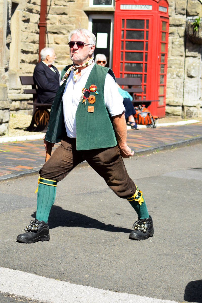 Happy Saturday! Have a super weekend everyone. Loving you all 💃🕺🩷🪗👍😊