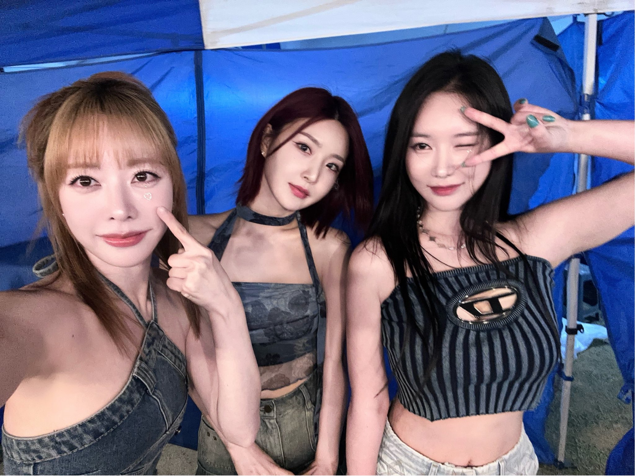 GO9kI5Wb0AAQhG1?format=jpg&name=large