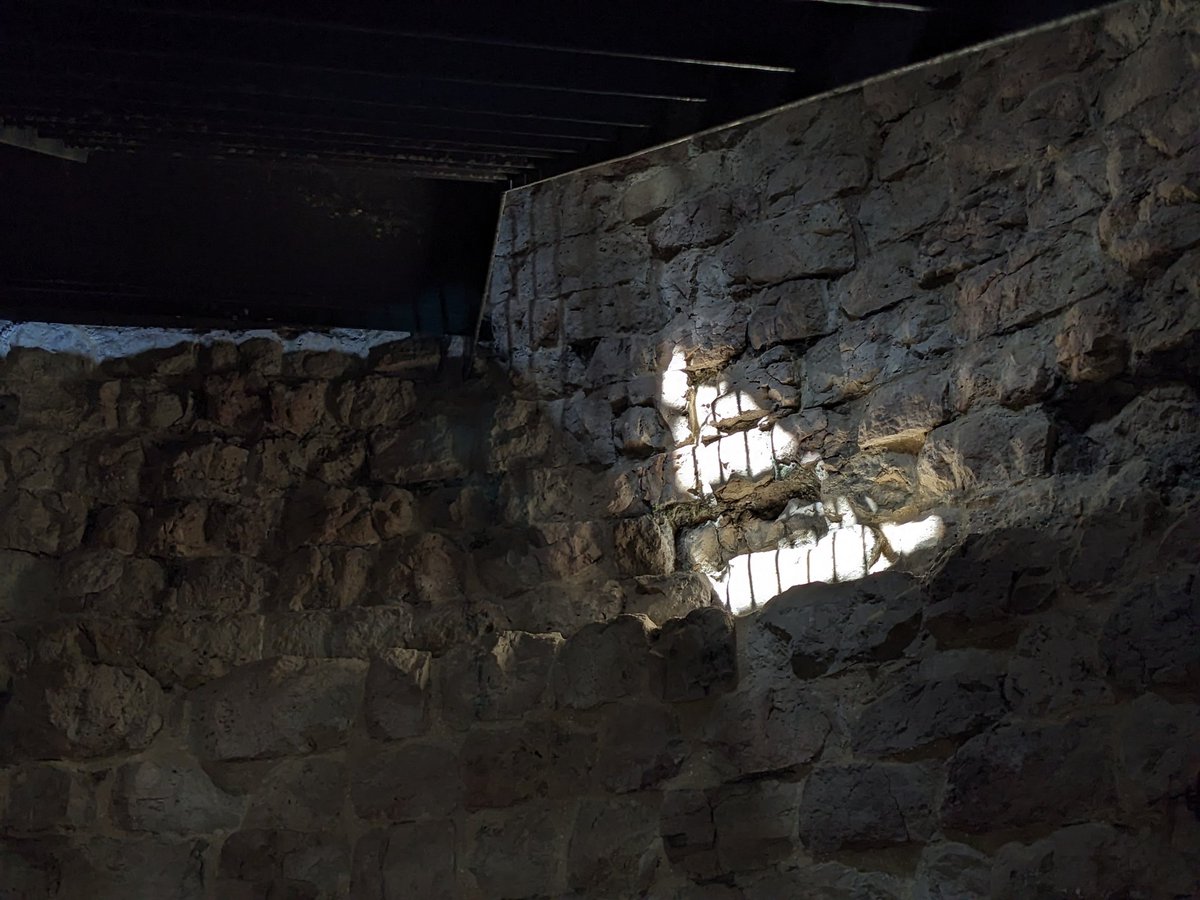 AddingPaul's tweet photo. Beyond the Wall. https://t.co/5vULV4gy33