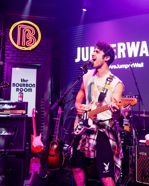 Darren Criss 4K (@4kcriss) on Twitter photo 