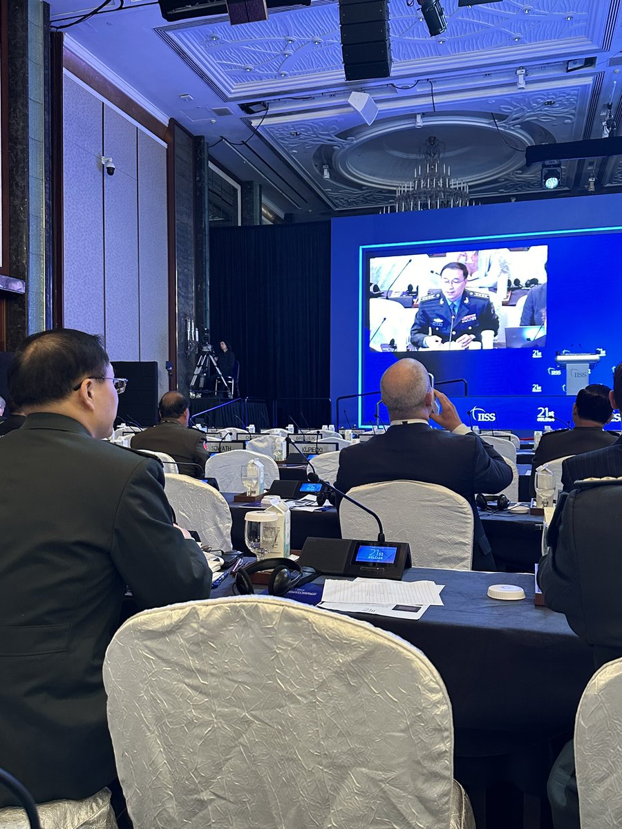 #PRC delegate at @IISS_org in response to @RichardMarlesMP speech stated that China’s recent ‘punishment’ drills were to ‘punish separatists’ not the Taiwan people. Stating that the ‘Taiwan people call on the #PLA to protect them’ - I suspect Taiwan does not agree #SLD24