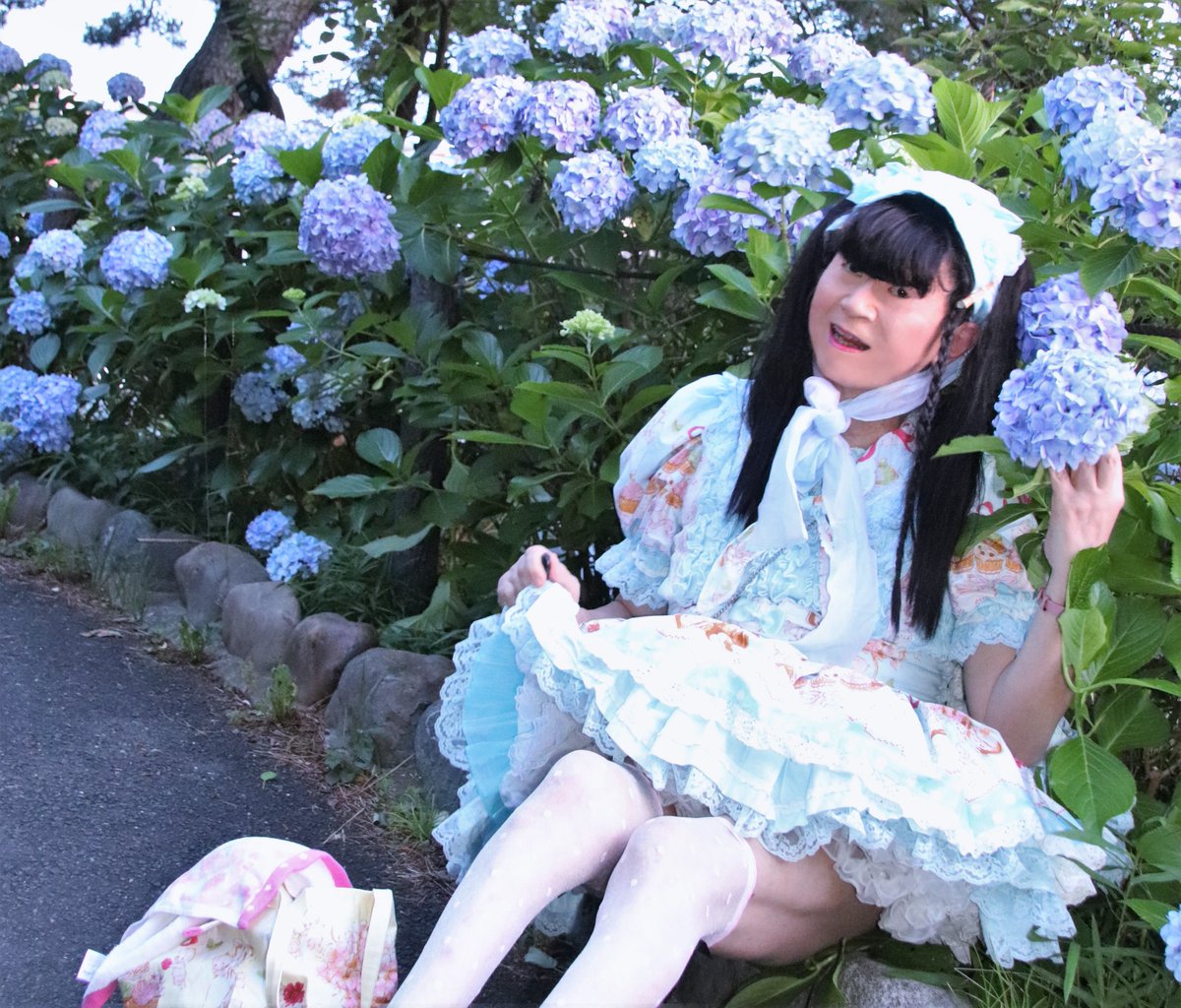 さあ6月だ 今月はまじめにポストしようっ💖 春日エリ(Elli Kasuga)の