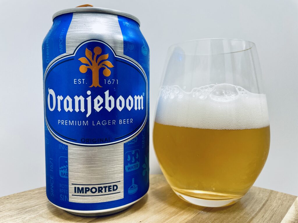 home_drinker's tweet photo. ブログ更新しました！
https://t.co/4NGhu91Rxr
　
初オレンジブーン🍊うまいよ◎
香りはほぼなくて心配でしたが、甘味のある味で飲みやすくて個人的には好き。200円台だし。
海外のビールは出どころ（醸造所、ブランド保有者とか）を調べるのが大変だけどまた楽しい🇳🇱
#orangeboom #オレンジブーン https://t.co/syNe7nL3xI