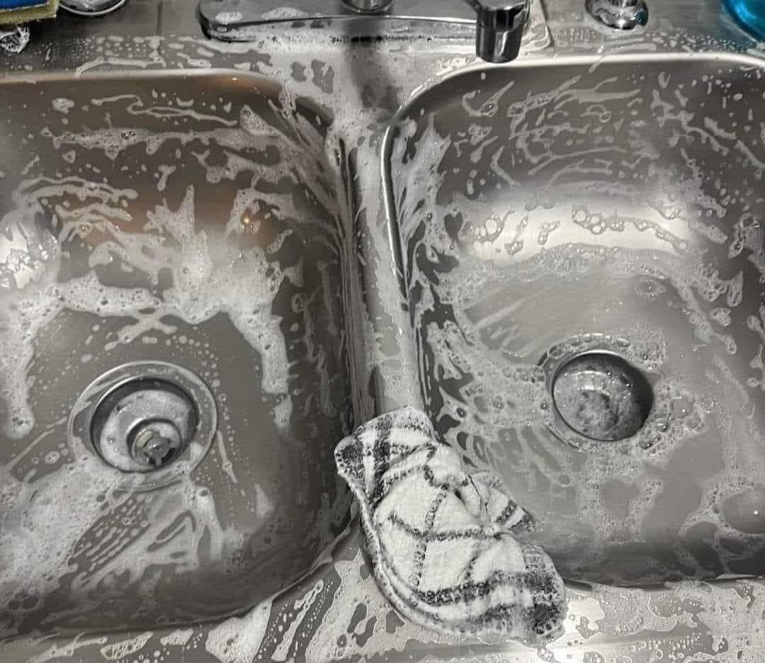 the sink aint clean until you do this🤷🏾‍♀️
