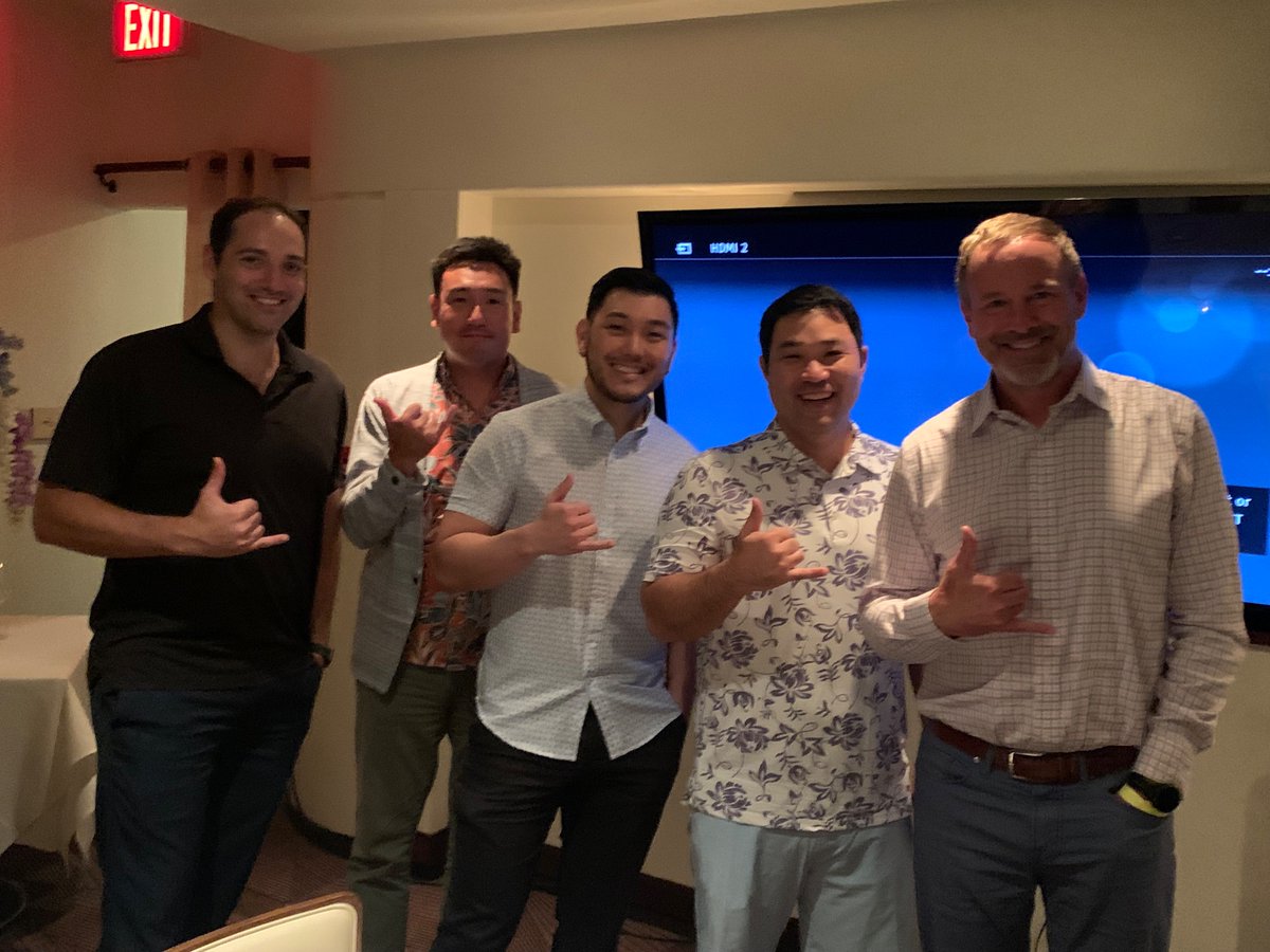 Excellent meeting <a href="/farkomd/">frank arko</a> in person - just as entertaining and engaging as his Twitter posts. 🤙 see you again on the ⛳️