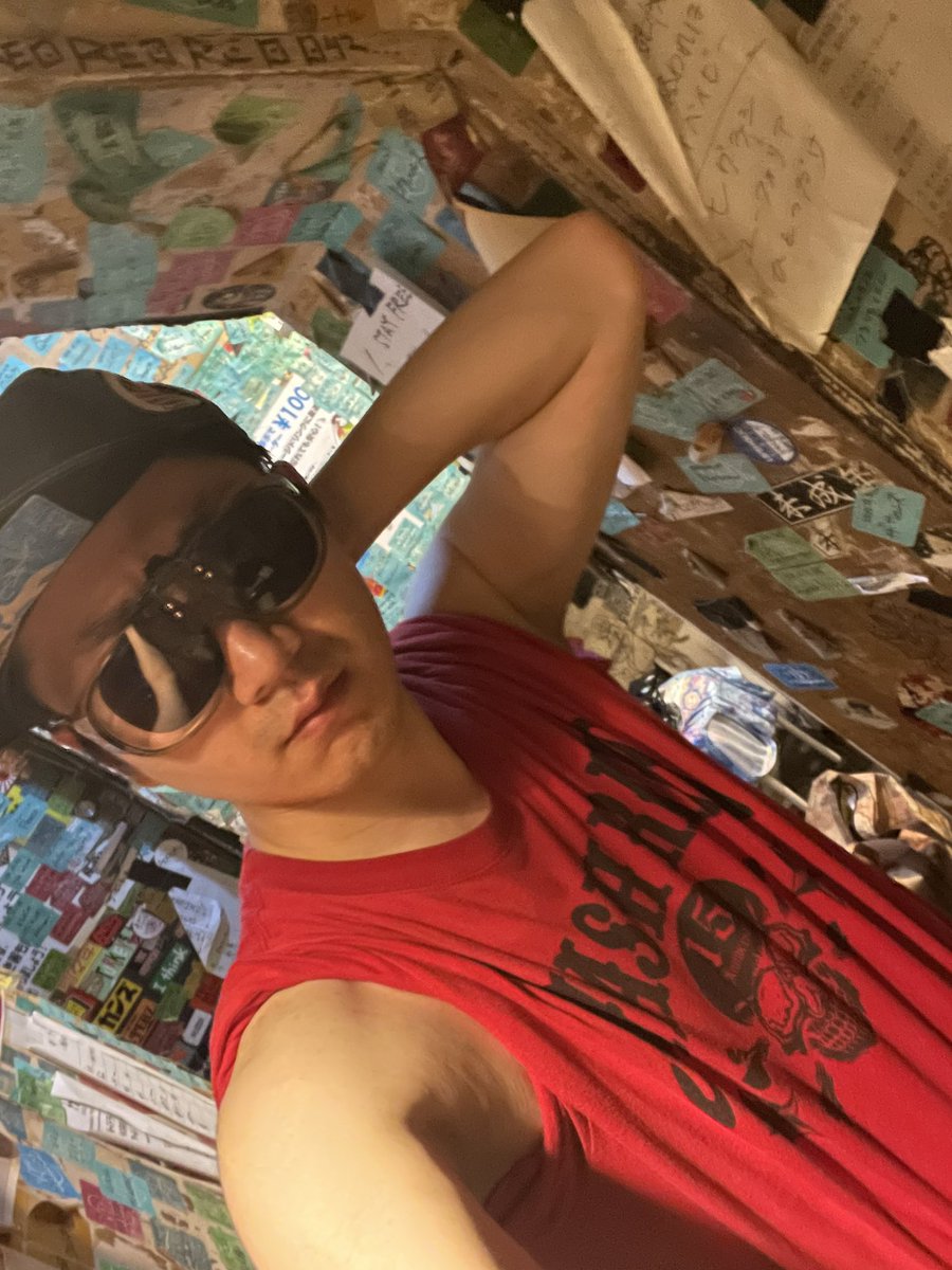 6rockB's tweet photo. ライブ終わりました！
ハシグチカナデリヤさん、スタッフの皆さん、見て頂いた方ありがとうございました！！
リスペクト！！ https://t.co/Z6cTqf8aOv