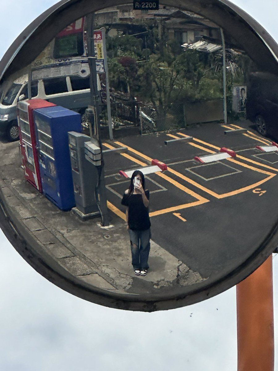 xin ɞ 馨 (@miaobmi) on Twitter photo 