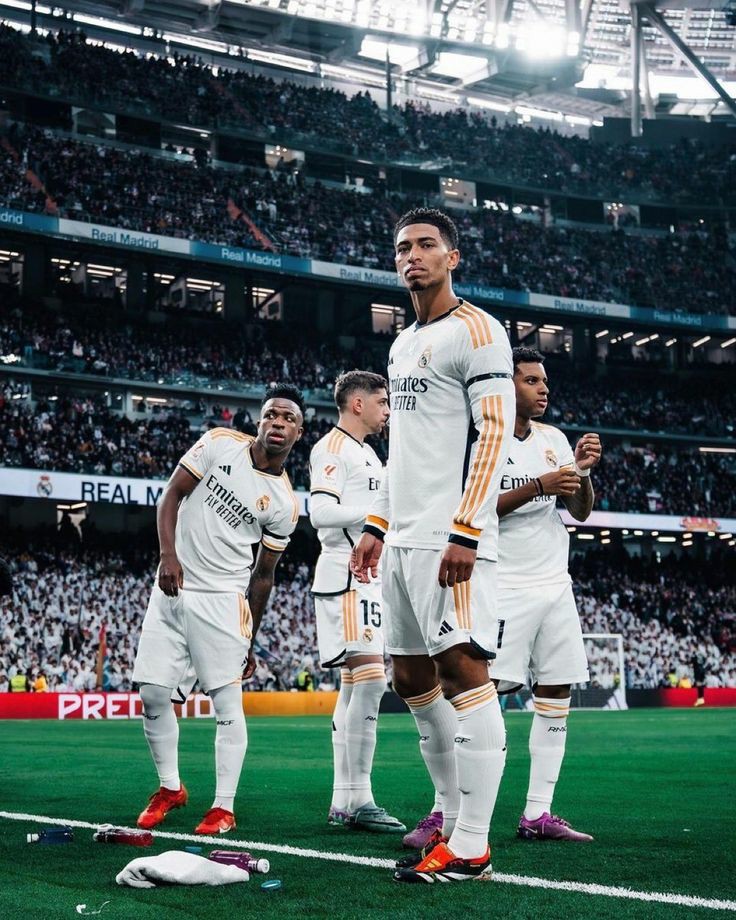 Si el Real Madrid es Campeon de la Champions League voy a regalar dos camisetas para dos ganadores.

Requisitos:
• Dar RT a este tuit.
• Seguir a <a href="/BoutiqueSports_/">Mundo Sports ⚽👕</a> 
• Etiqueta a amigos para varias participaciones.

¡Buena suerte! ♥️