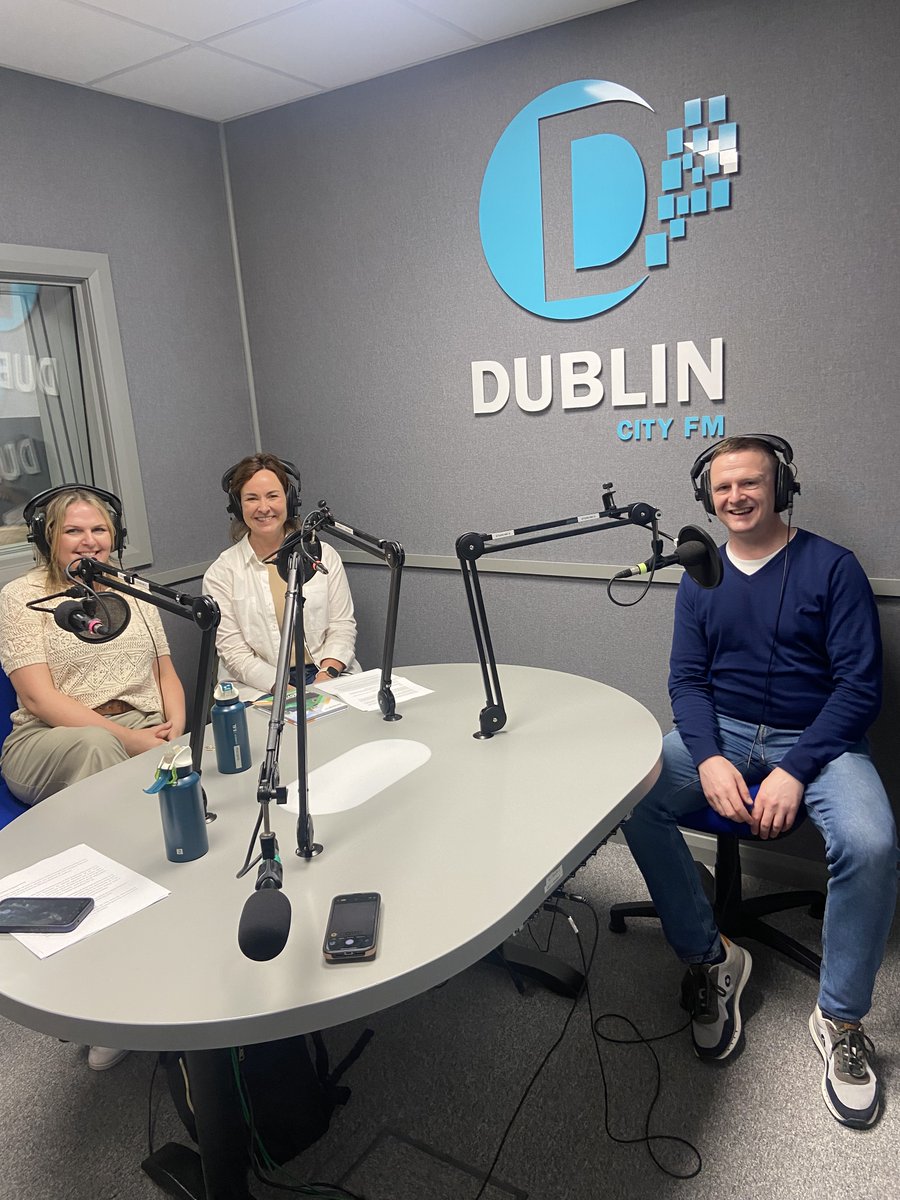 #TheGreenRoom Key Lyons talks to Heidi Hopper from @IrishRail and Emer Bambrick from @Buseireann regarding #decarbonisation , supporting the communities and cities they serve, their role in addressing #biodiversity loss in Ireland and plenty more. Tune in today at 1.30pm!
