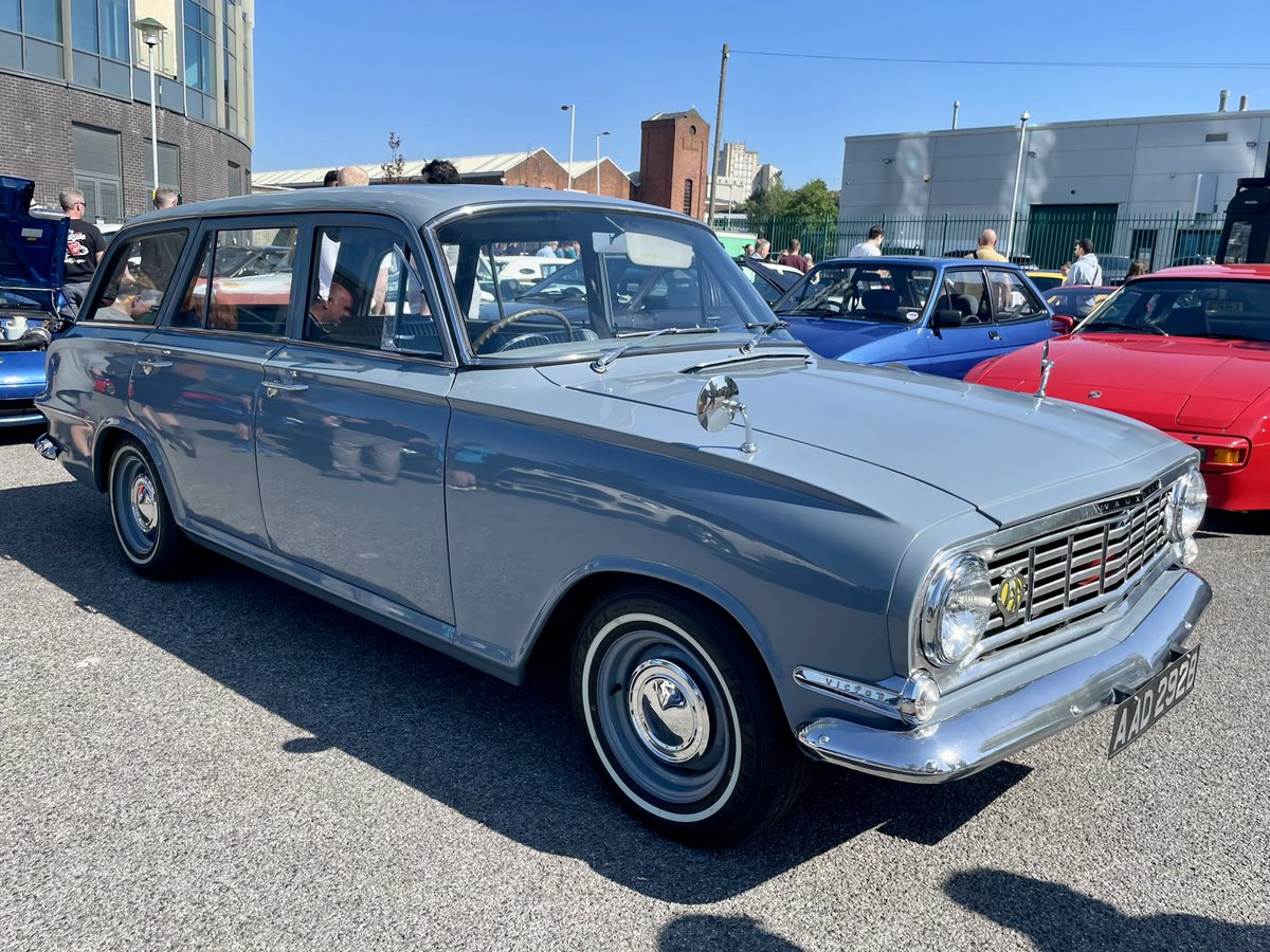 72Chip's tweet image. Is there anything cooler than a classic British estate car. Mk1 Ford Cortina, Vauxhall Victor or Austin Cambridge? #carsandcoffee Liverpool