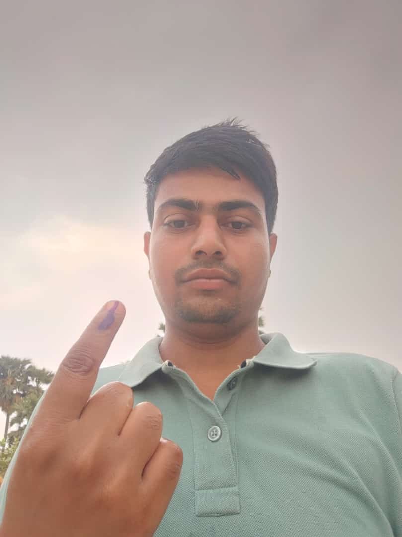 yadavsanjeetrao's tweet photo. Voted for INDIA Alliance.
#votedforindiaallince
#votedforindia
#voted https://t.co/veasL0EmB2