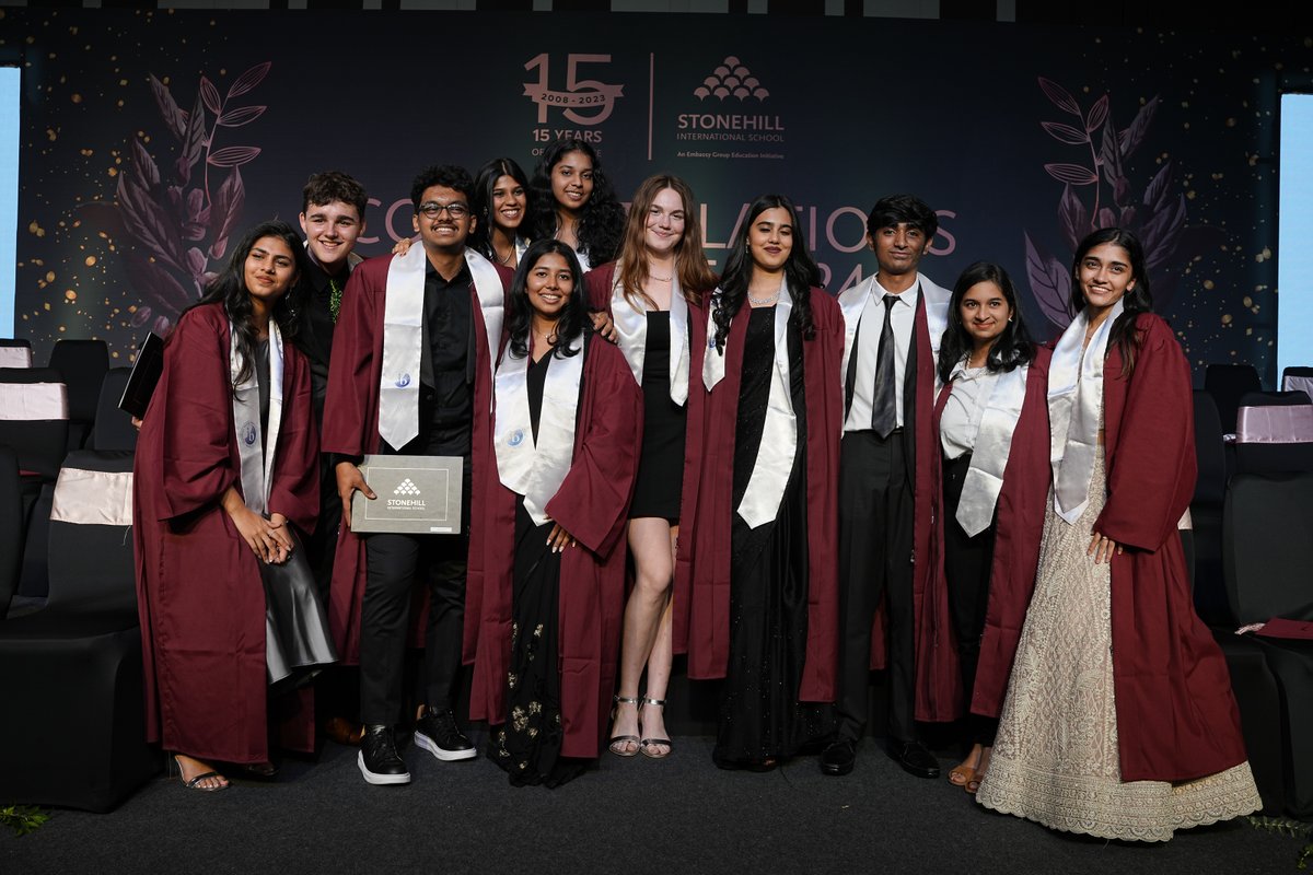 Celebrating the Class of 2024 on their memorable graduation night! Special thanks to our founder, Jitu Virwani, and family for presenting the awards. Here's to a bright future ahead for each graduate! #graduation #classof2024 #ibschool #internationalschool