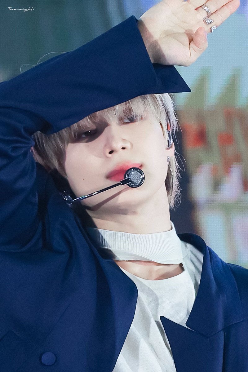 taem_night's tweet photo. 240519 메가콘서트 HQ
#태민 #TAEMIN #テミン https://t.co/OCvh5H3Sxd
