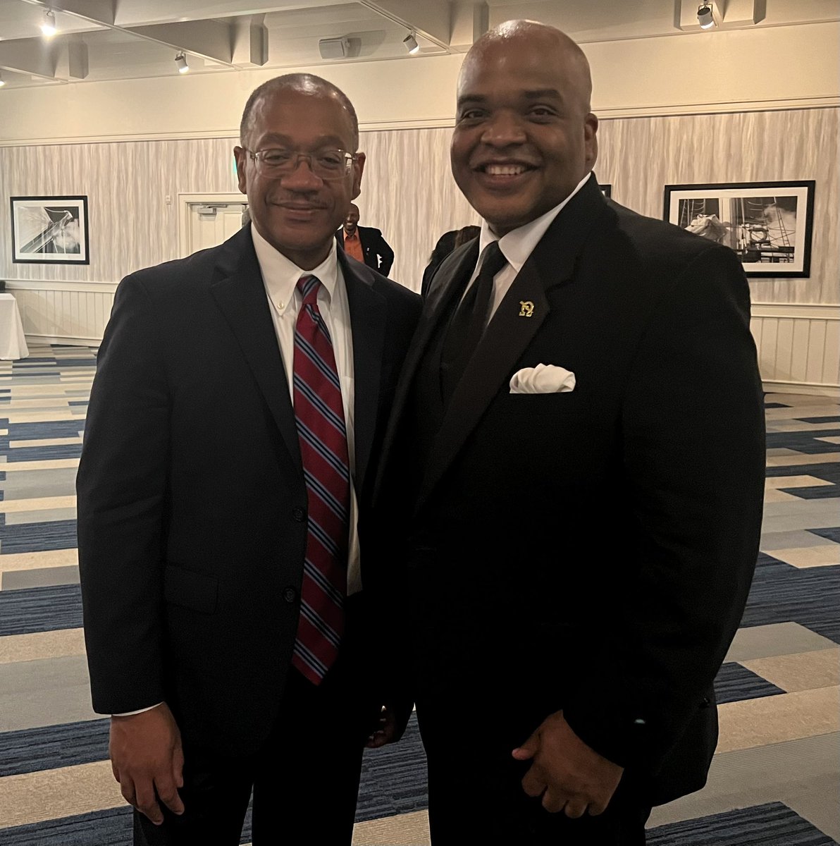 RexFlynnEsq's tweet image. This weekend I was installed as the 39th President of the @ODBABarVa by the Chief Justice of the Va Supreme Court, Hon. S. Bernard Goodwyn. It’s still sinking in! Special thanks to our invited guests @BobbyScott @AaronRouseVA @AWGNorfolk @MikeFeggans and all who joined us! ✊🏾⚖️❤️