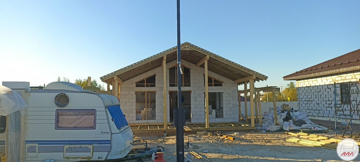 shans_spb's tweet image. Закончили обрешётку нашего типового дома в Красном Бору

#стройка #дом #одноэтажныйдом #обрешетка #андрейшанс_красныйбор2