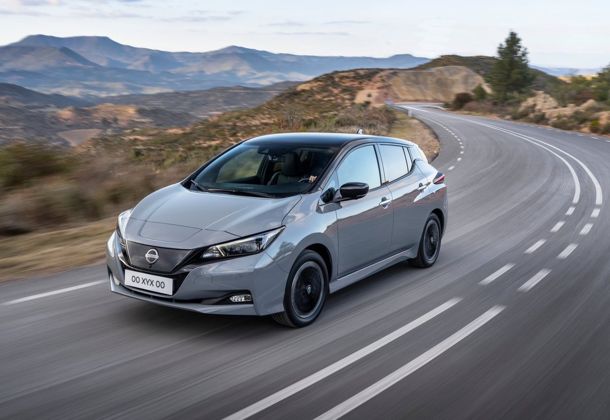 BuryNissan's tweet photo. Electrifying Adventures Await with the Nissan LEAF. 🌿
Enjoyment starts from the moment you press the accelerator, with instant, smooth, full torque acceleration that you only get with electric cars. 🚗⚡ 

#NissanLEAF #LEAF #EV https://t.co/nPb2QJXBr1
