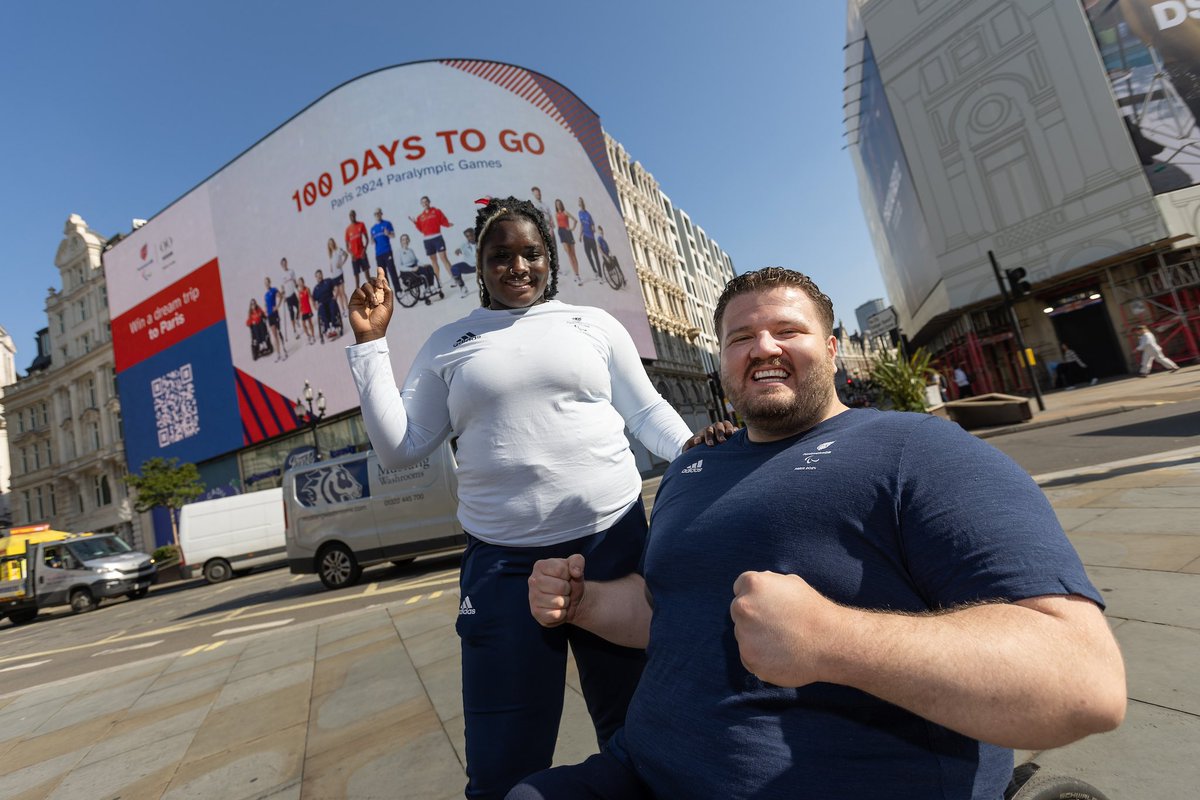 #100DaysToGo 🇬🇧🇫🇷💪 Paris 2024 hopefuls Funmi Oduwaiye and Liam McGarry helping ParalympicsGB take over Piccadilly Circus this morning. 🔥