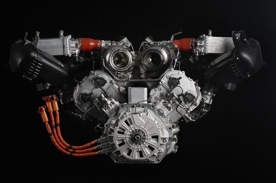 The replacement for the Lamborghini Hurácan will feature one of the most powerful V8s installed in a production car with 10,000rpm 🔥 buff.ly/4dQl6ev