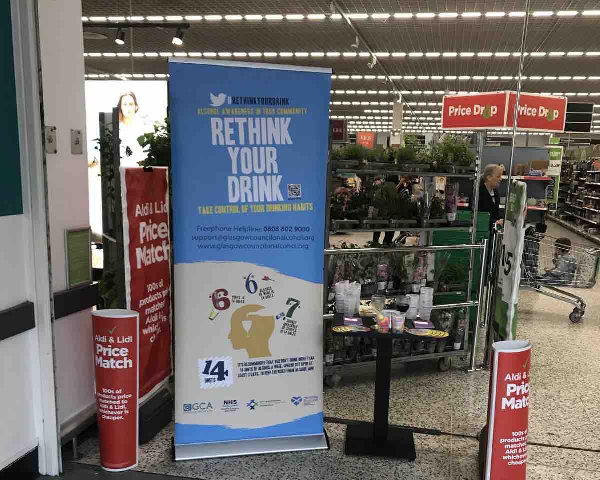 The ABI team are out at ASDA Newton Mearns all day. Come say hi 👋 and have a chat with us about #alcoholconsumption and #harmreduction 

#rethinkyourdrink 

rethinkyourdrink.org.uk