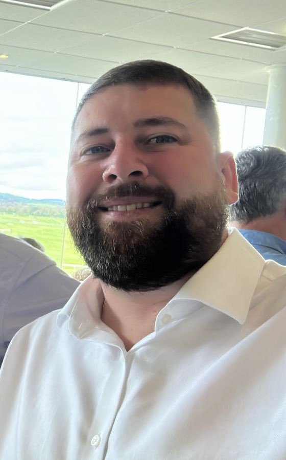 To kickoff our new series “Meeting Maghull”, we start with the Big Boss, the Chairman himself Adam Lloyd. maghull.play-cricket.com/news_details?a…