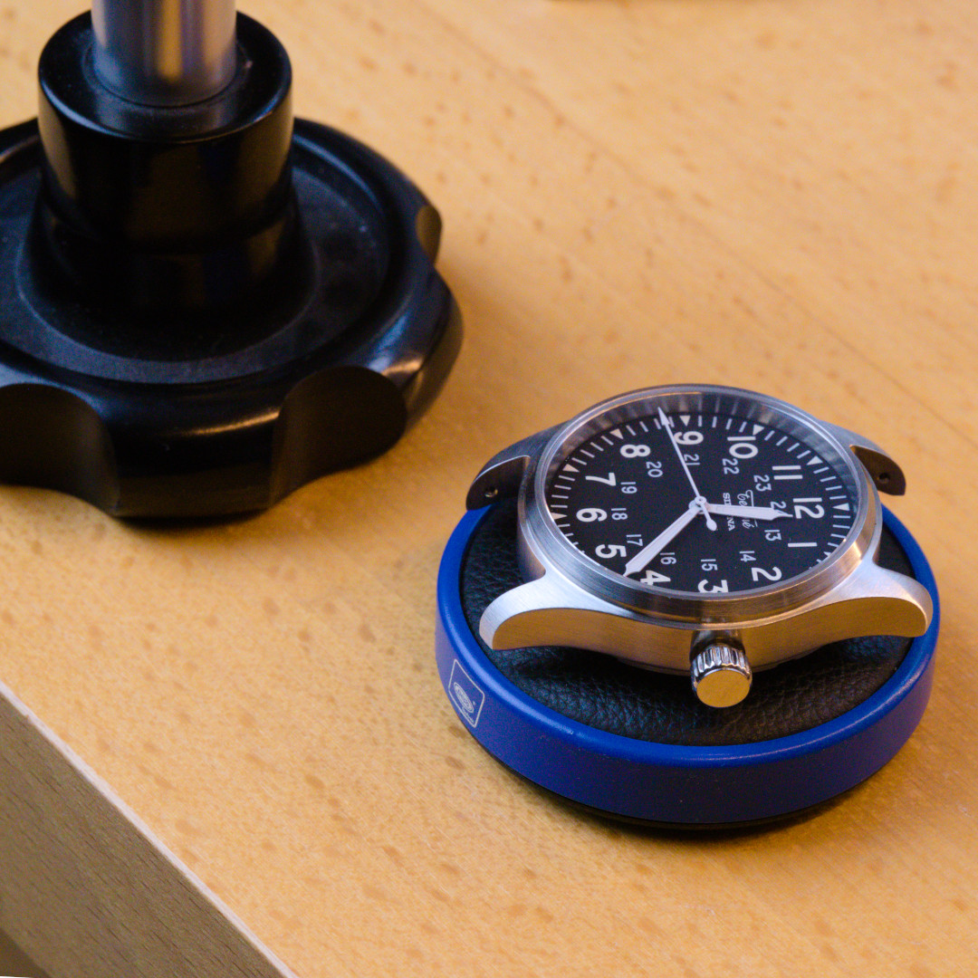 We receive our cases already tested for water resistance, but we run a quick vacuum test after assembly in our European workshop to make sure that everything is air-tight.
Find out more about our limited edition, Made in Europe, general purpose watch; at wdsh.rs/field