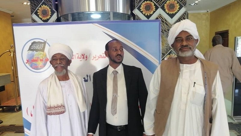 Hizbut Tahrir Sudan'da yaşanan iç savaşın sona ermesi için sorunların ve çözümlerin konuşulduğu bir toplantı düzenledi.

PortSudan'da gerçekleşen 'Sudan krizi içerden çözülür'  başlıklı toplantıya çok sayıda basın mensubu ve siyasiler katıldı.