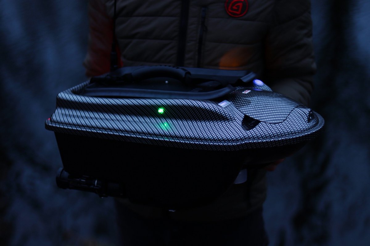 BoatmanBen's tweet image. Choose your gift thoughtfully, just like choosing the right boat for an adventure. Let it sail into the hearts of your loved ones and make waves of happiness. 📷📷 #boatman #actorplus #baitboat #gift #carpfishing #fishing #fish #carpfishinglife #carpfishingtrip #fishingislife