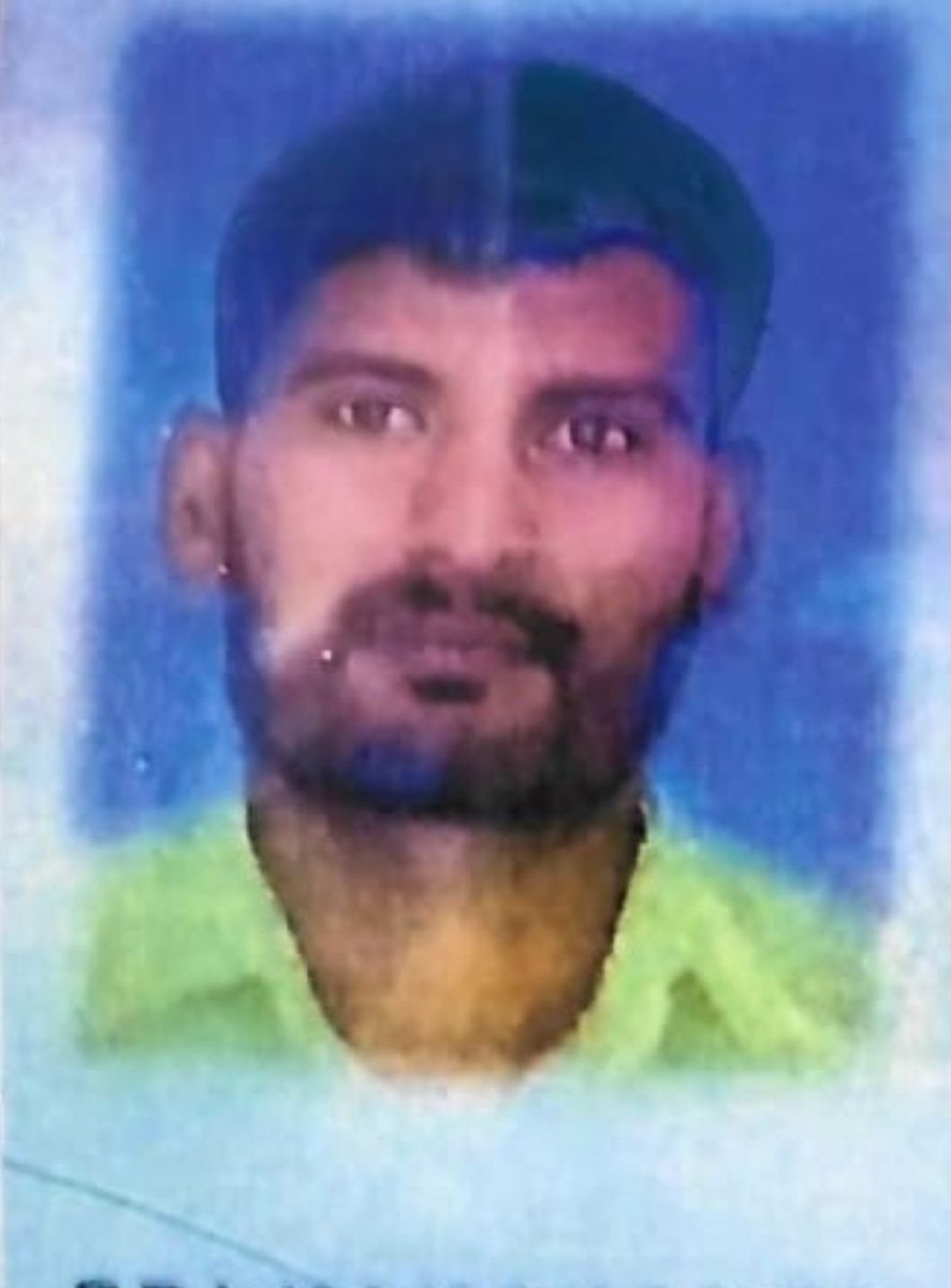 power_corridors's tweet image. #BreakingNews: Four ISIS terrorists, who are Sri Lankan nationals, arrested at Ahmedabad airport: Gujarat ATS

#ISISTerrorists #ISIS #Ahmedabad #GujaratATS