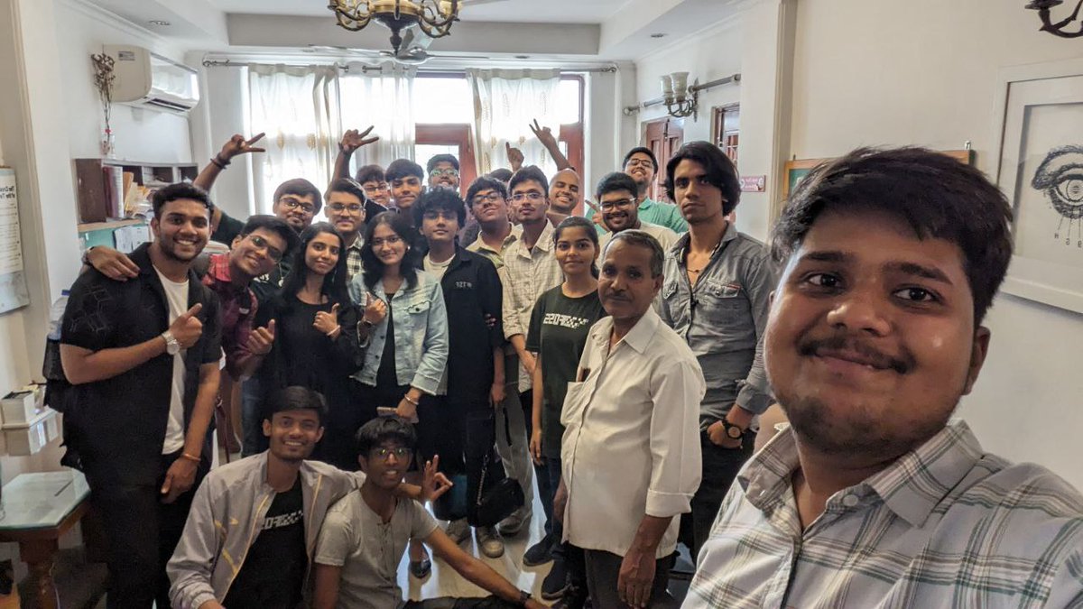 Last Saturday I had the opportunity to give a talk at FOSS Delhi (@FOSSUnitedDelhi ) x ILUGD (@ilugdelhi ) Meetup at Internet Freedom Foundation (@internetfreedom ). 

I would like to thank @Delta2315 & @Yashrajstwt for organizing this amazing meetup.