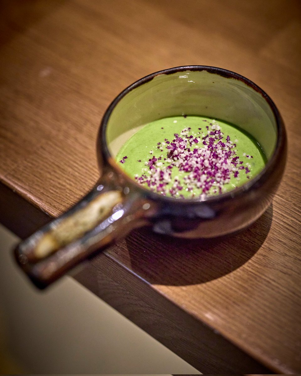 Nuestra cocina celebra la diversidad y creatividad de los vegetales, inspirándonos en la magia de su temporada. 

Únete a nuestra experiencia culinaria en #ElInvernaderoRestaurante y descubre la esencia de los sabores naturales.