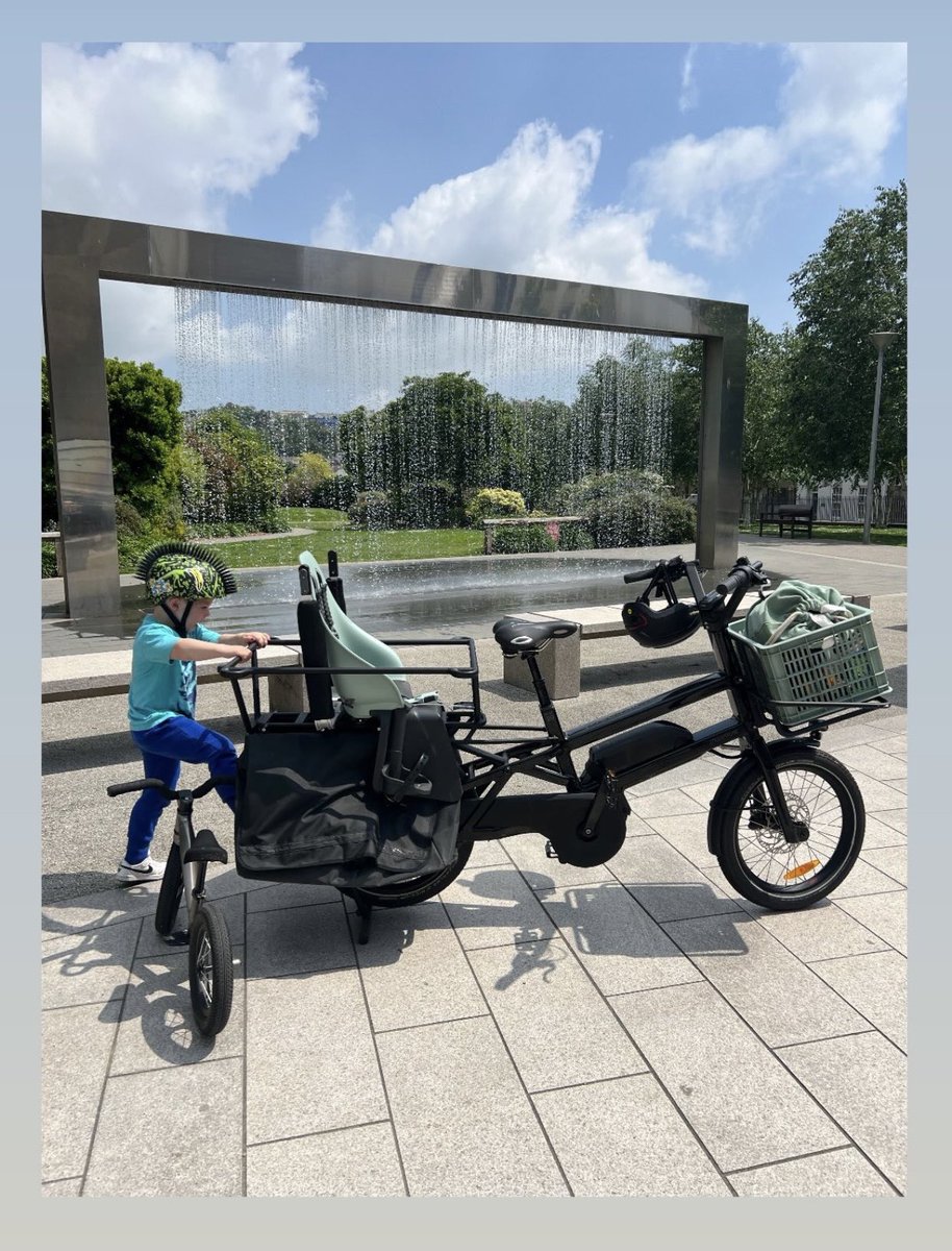 RoseANaylor's tweet photo. Fabulous weather for #AlternativeTransportWeek ☀️ ☀️ https://t.co/ogwtyIKNp1
