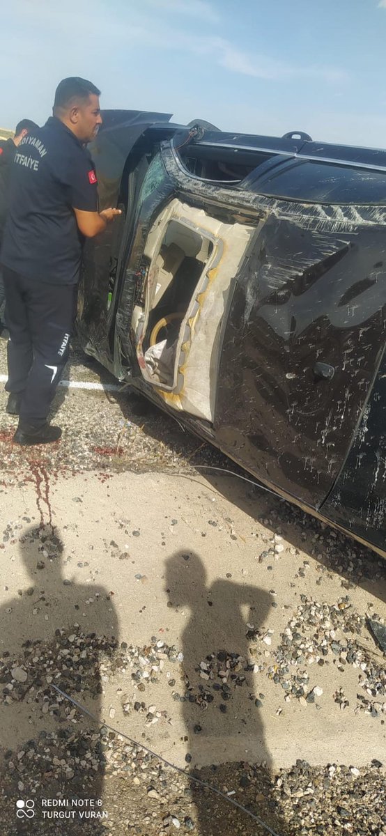 Şanlıurfa YRP İl Gençlik Kolları Başkanı Musa Kılıç , teşkilat başkanı Sercan Karadağ ve yönetimdeki arkadaşlara geçmiş olsun dileklerimi iletiyorum. Allah acil şifalar versin İnşallah.