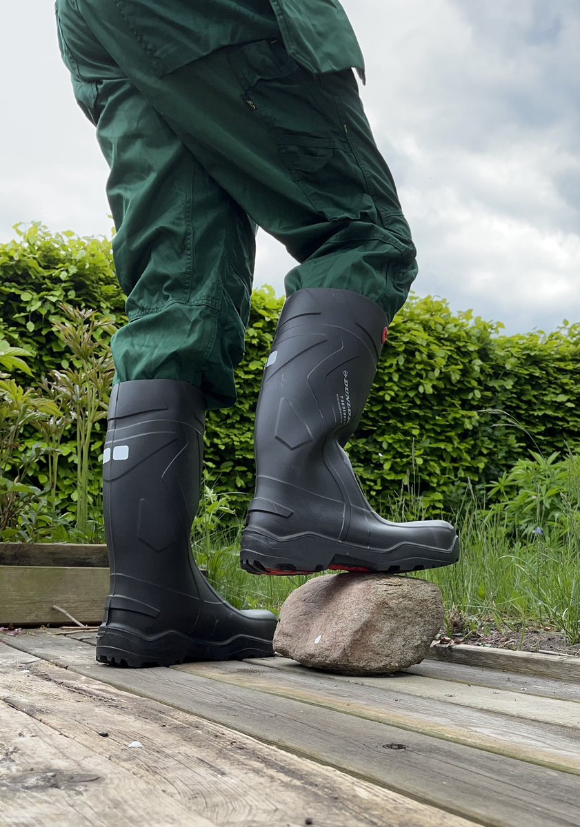 NorabootsDK tweet media