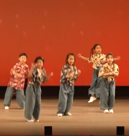 kidsgarden_fs's tweet photo. 🎵舞台　#キッズダンス

2024,3,20水曜日　祝日
第30回キッズガーデン武蔵小杉教室発表会
川崎市民プラザ　ふるさと劇場

🎧 #DoWell 🎤 #Sirup  💃#Pistouch

#川崎市　#武蔵小杉 #バックダンサー　#制作開放　#新丸子　#元住吉　#武蔵中原　#武蔵新城　#企業公式相互フォロー　#企業公式　#設営完了
#スポーツクラブ　#フィットネスクラブ

体験見学の申込＆問い合わせ
https://t.co/RLOC3cX7ot