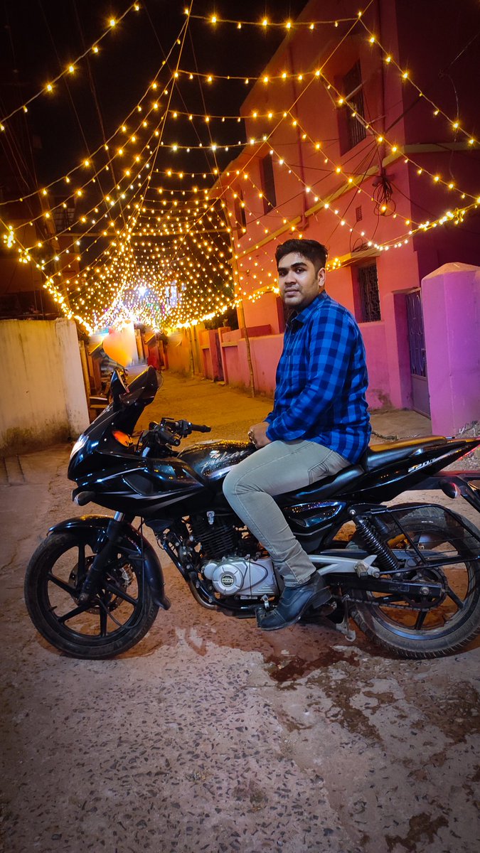 SoumenB03457713's tweet image. #bajaj @my_pulsar #pulsar_220f