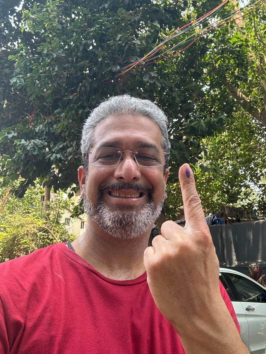 Voted 🔥
For #ViksitBharat 
For Kashi, Mathura
For Zero Tolerance to Terror
For Clean Governance
For world class infra
For more AIIMS, IIMs, IITs
For an empowered Army
For UCC, NRC, no ghuspaithis
For our children's  awesome future
For reclaiming PoK
For Sabka Saath Sabka Vikas