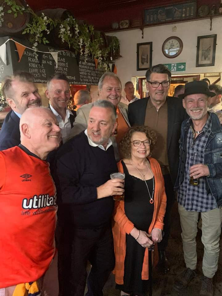 A double fond farewell. @LutonTown said goodbye to the Premier League yesterday and the club's directors later went along to the Bricklayers Arms in High Town Road, Luton, to wish landlady Alison Taylor a happy retirement after a remarkable 38 years at the pub.