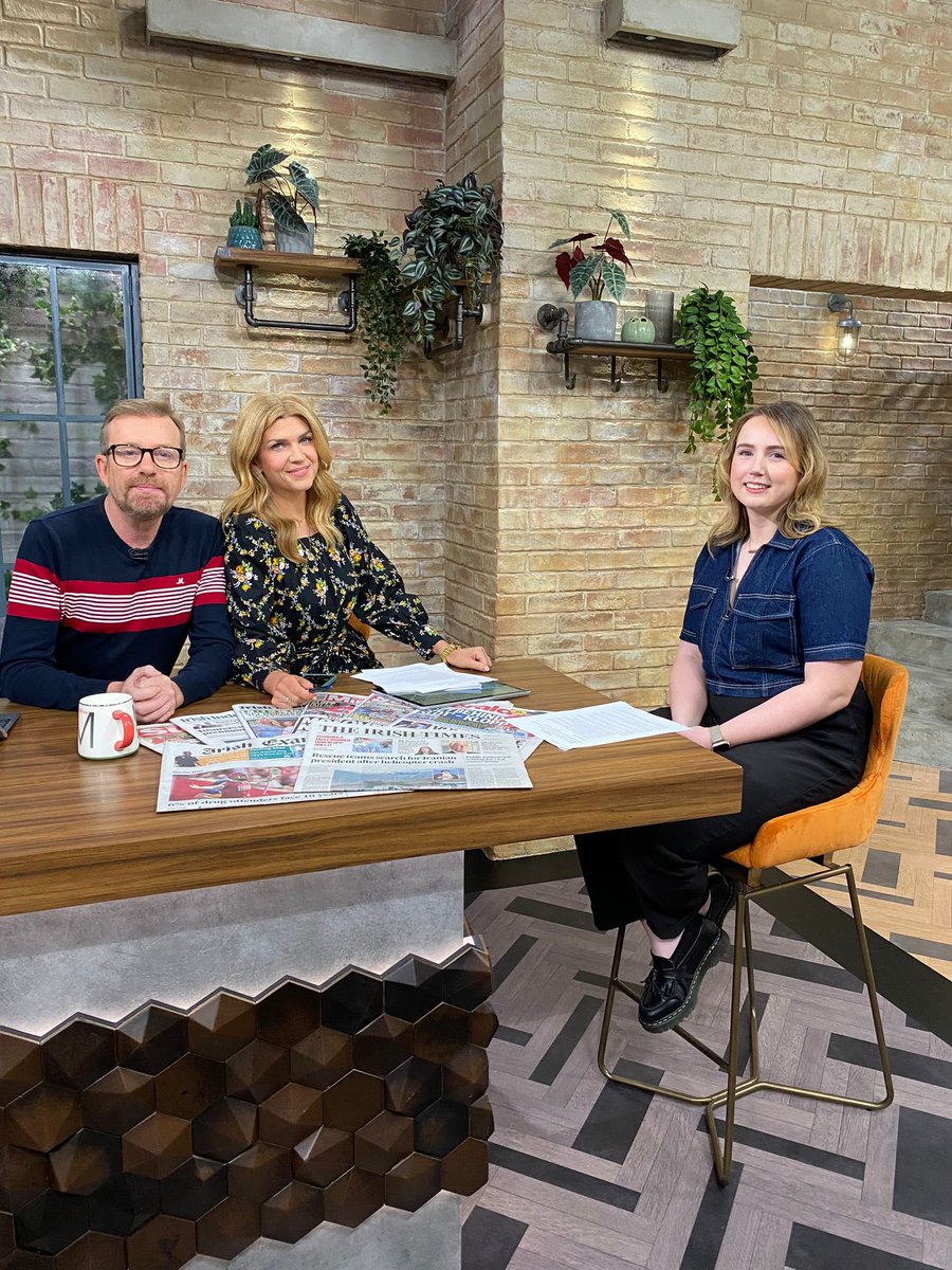 📰 Making The News 📰 

Political Correspondent with the Irish Mirror Louise Burne joined us this morning to discuss the morning’s top news’ stories 🗞️ 

#IrelandAM