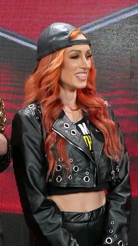 Becky_Lynch2's tweet photo. https://t.co/JAl7dldyFI