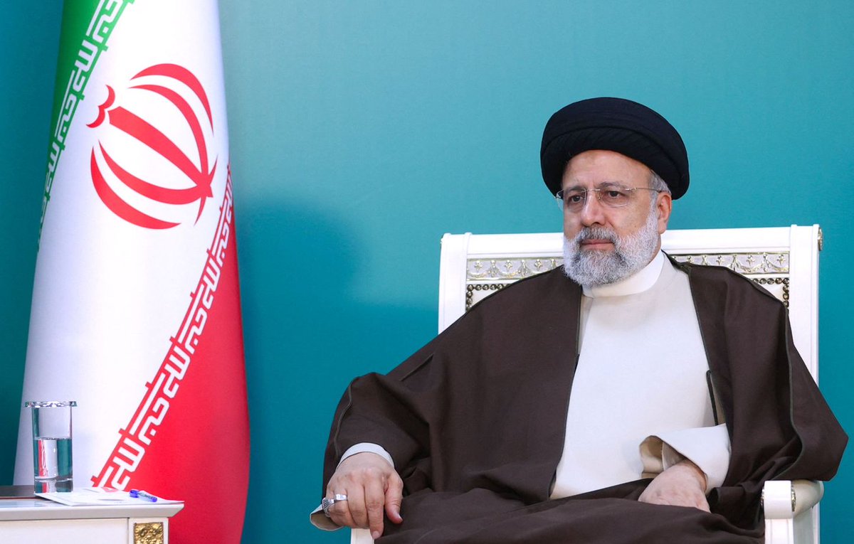 🚨 #Iran : Le président Ebrahim Raïssi est mort. Les secours annoncent avoir récupéré son corps.